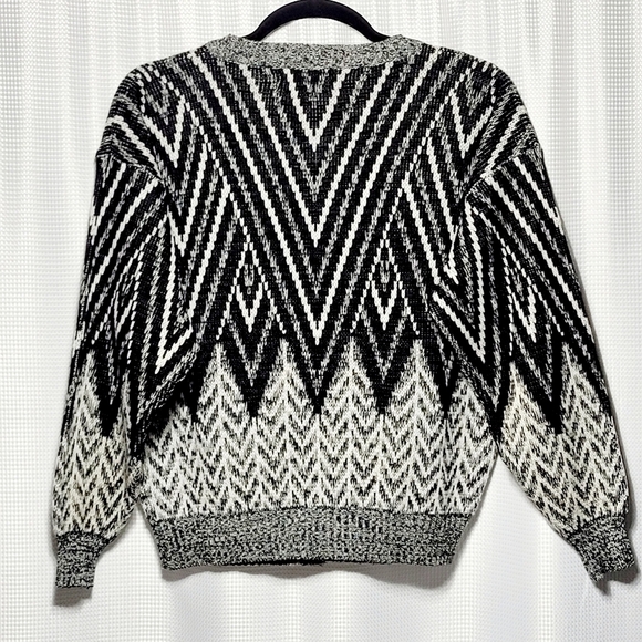 VTG Barnaby Men’s Grandpa Chevron Knit & Leather Diamond Accent Cardigan (XL) - Picture 5 of 11